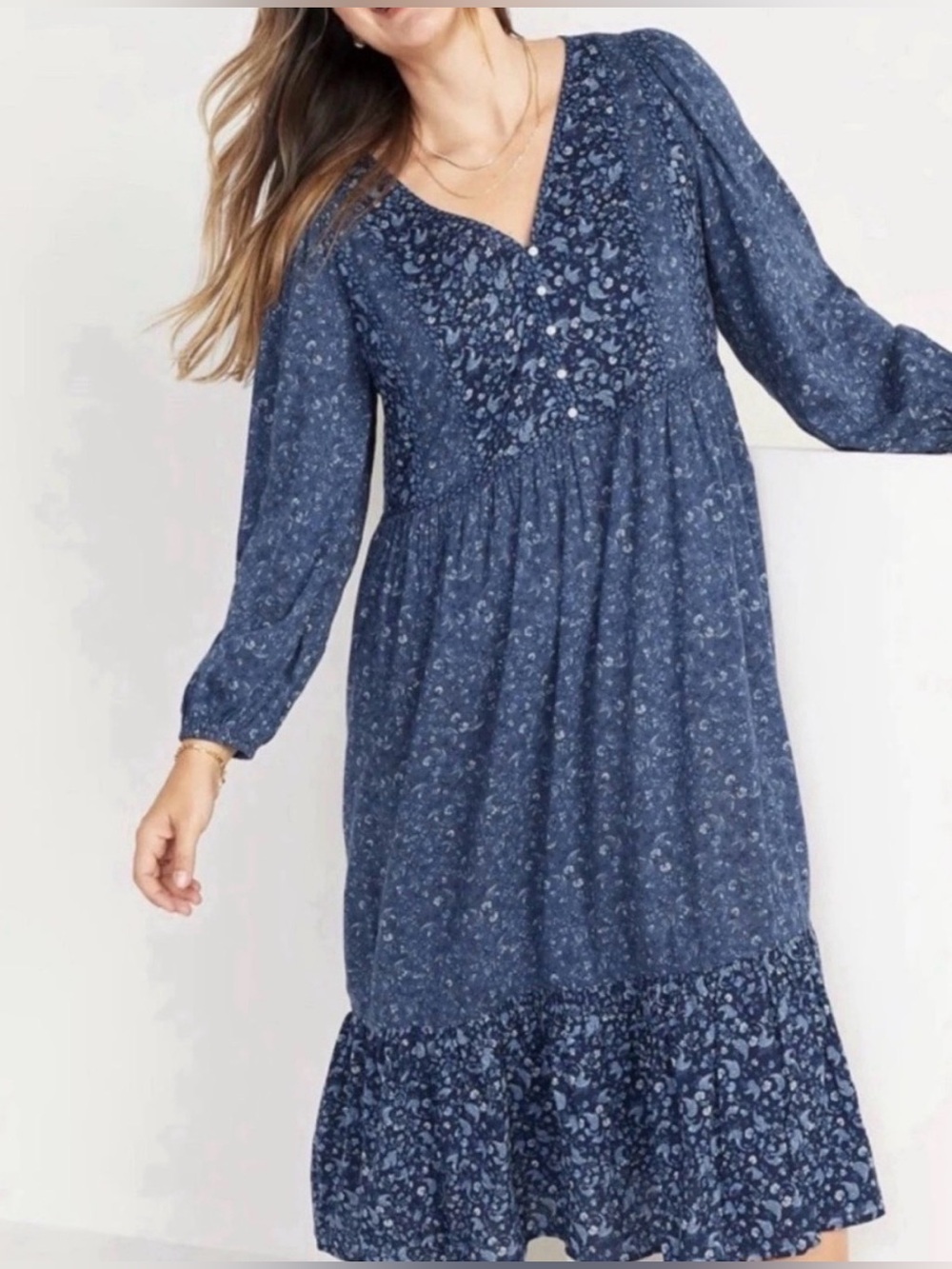 Old Navy Women's Blue Floral Sleeveless Dress Small, Smocked, Midi Dress 1 left